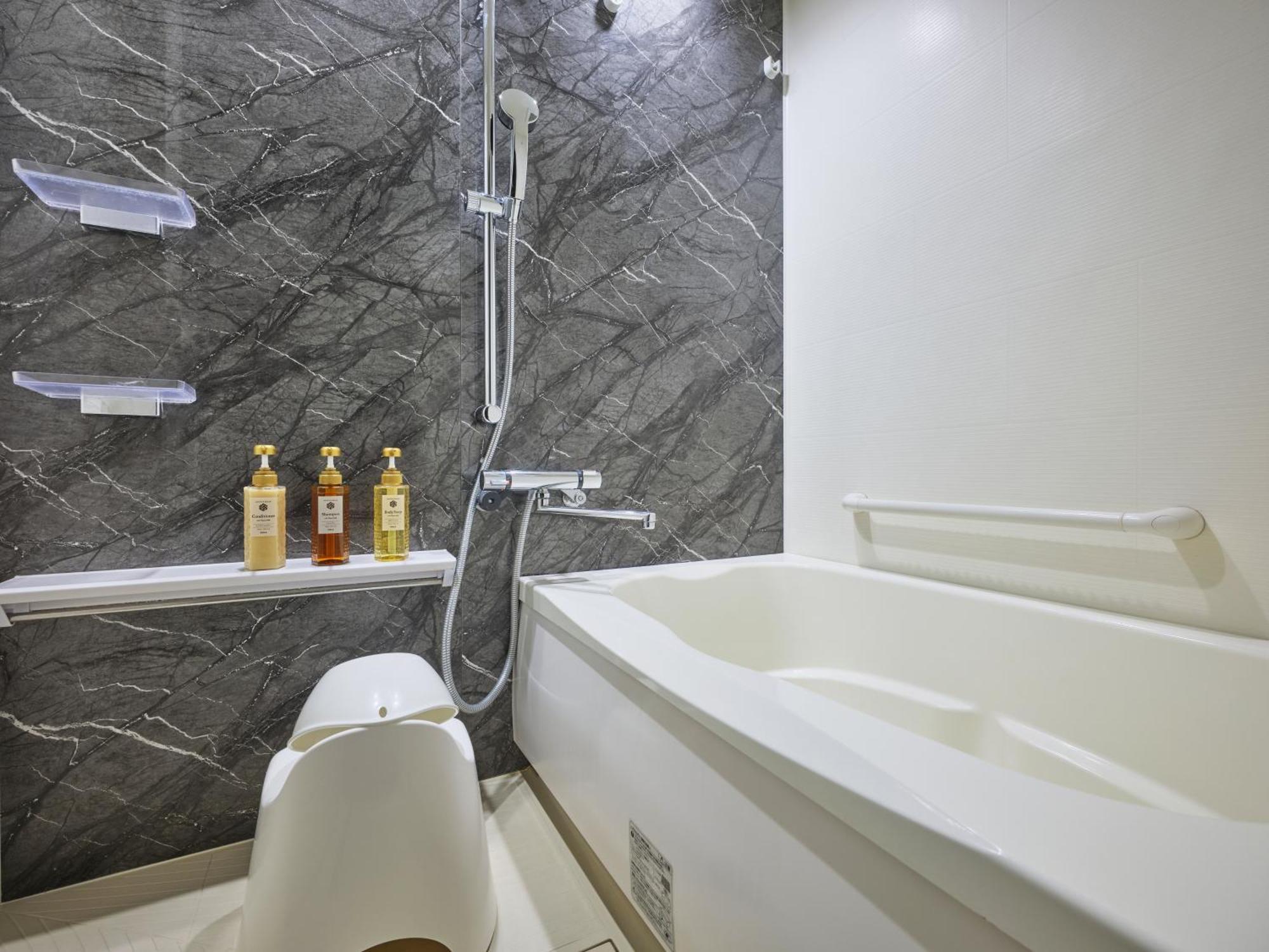 Monday Nihonbashi Ningyocho Aparthotel 4*